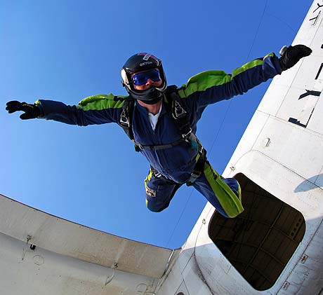 dsc_3008-skydive.jpg